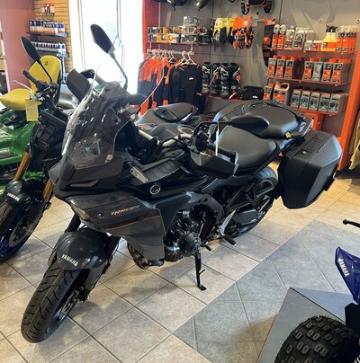 2025 Yamaha Tracer 9 GT RAVEN