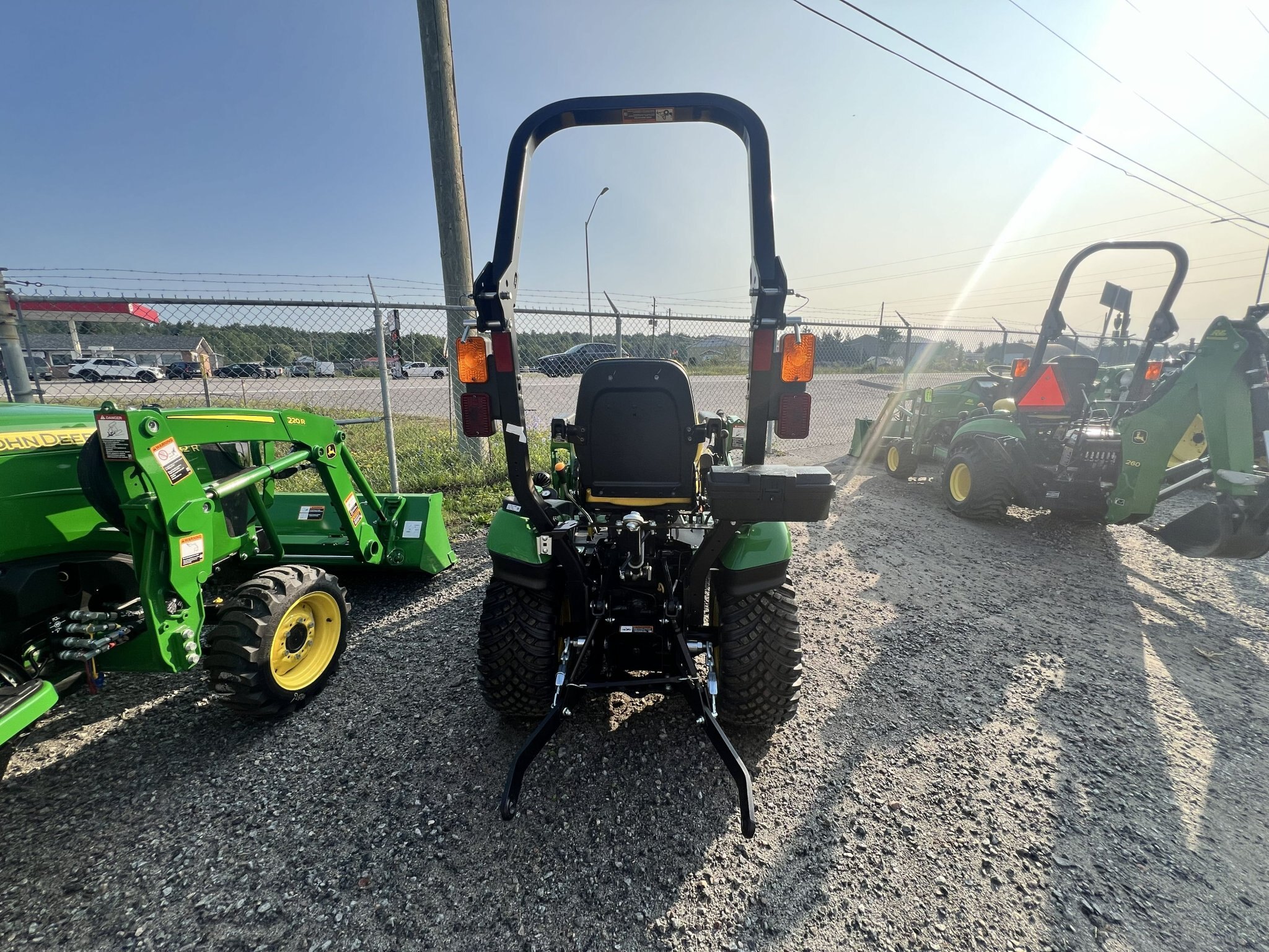 John Deere 1025R