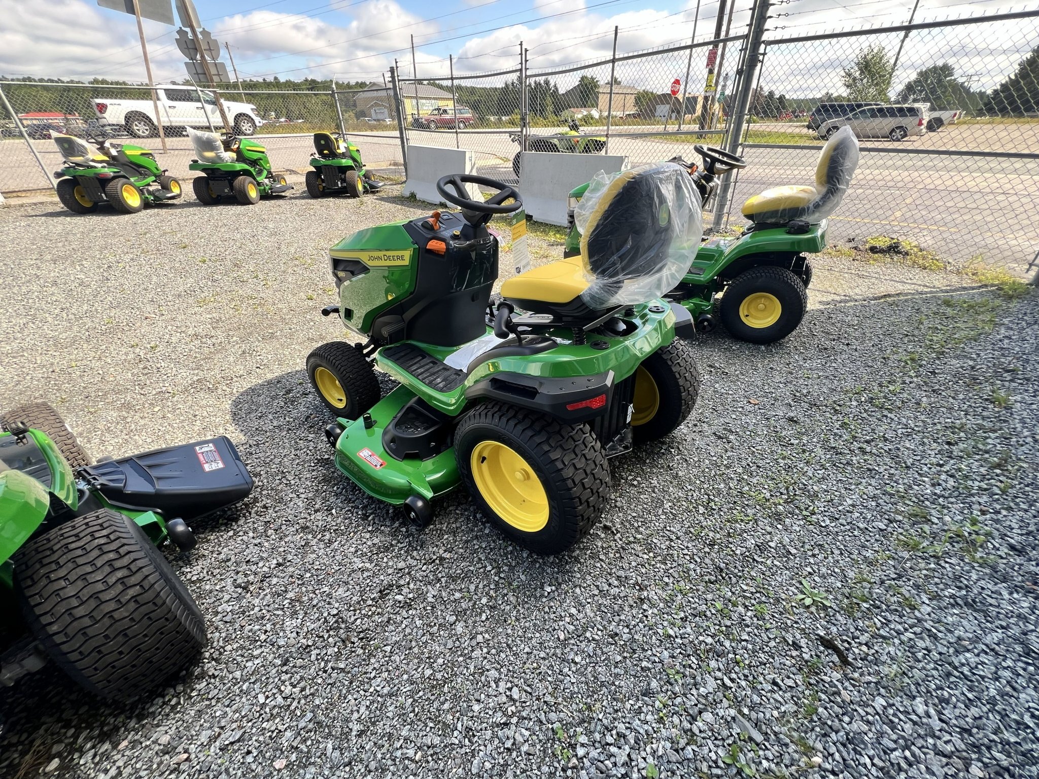 John Deere 100 Series S180