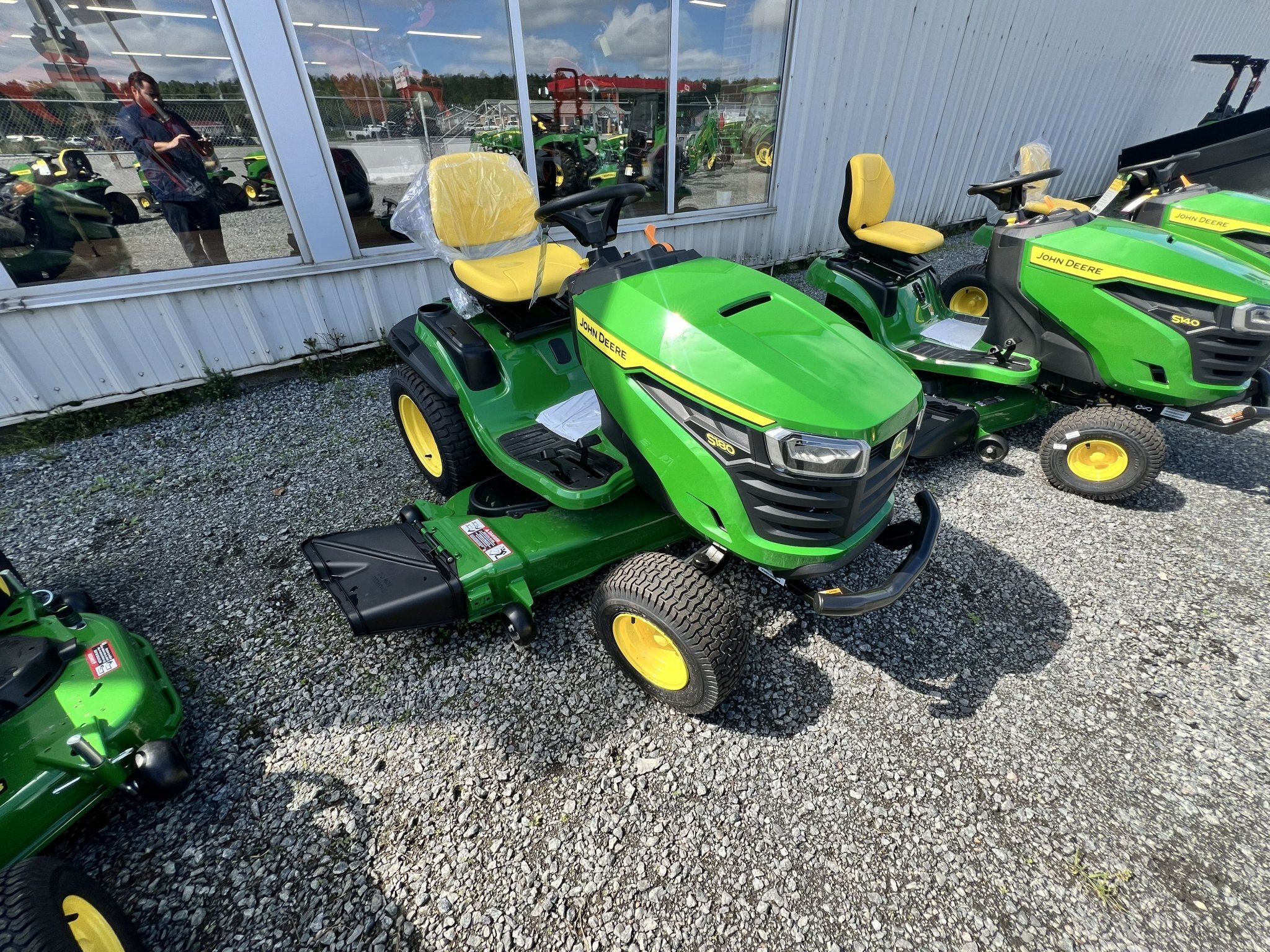 John Deere 100 Series S180