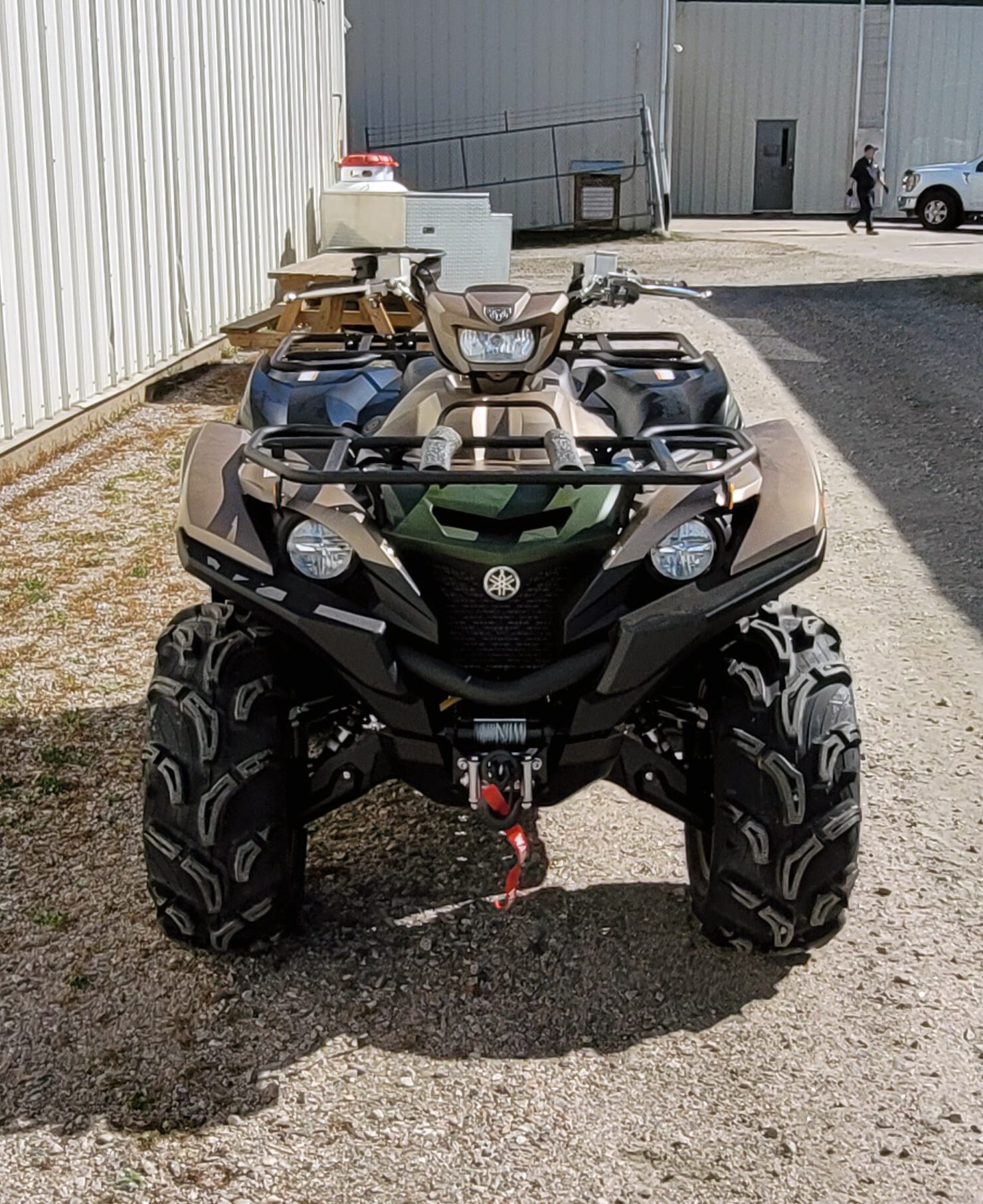 2027 Yamaha Grizzly EPS XT R Titanium Bronze/Tactical Black