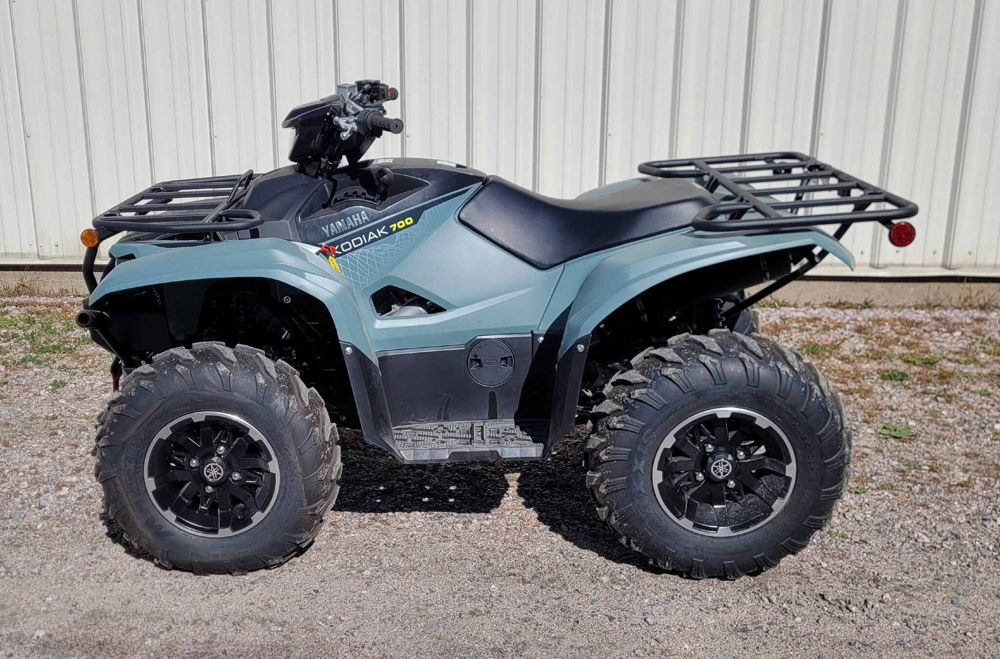 2026 Yamaha Kodiak 700 EPS XT R Moss Grey/Tactical Black