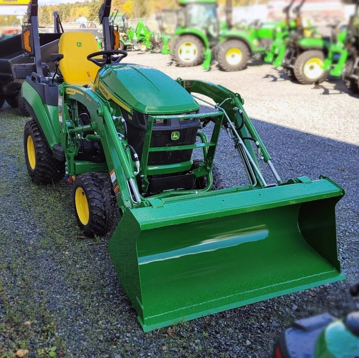 John Deere 1M 25