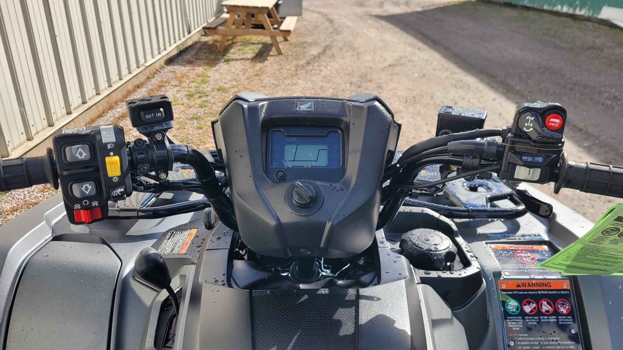 2027 Honda Rubicon 520 IRS EPS Manual Shift
