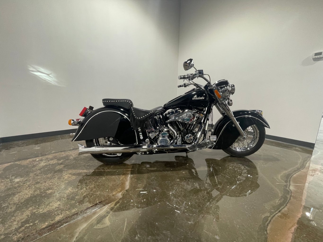 COLLECTORS ALERT 1999 Indian Chief #517 of 1100