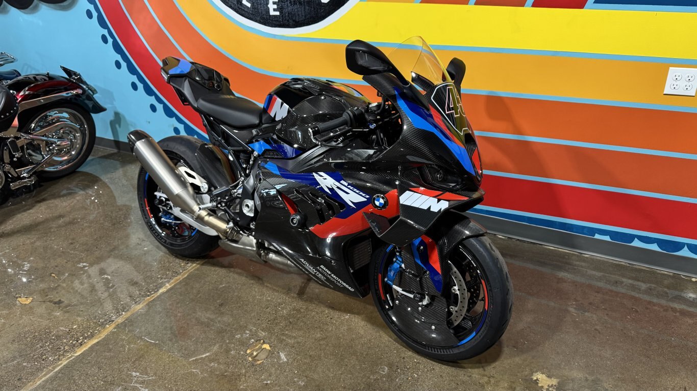 2023 BMW M1000RR M package competition