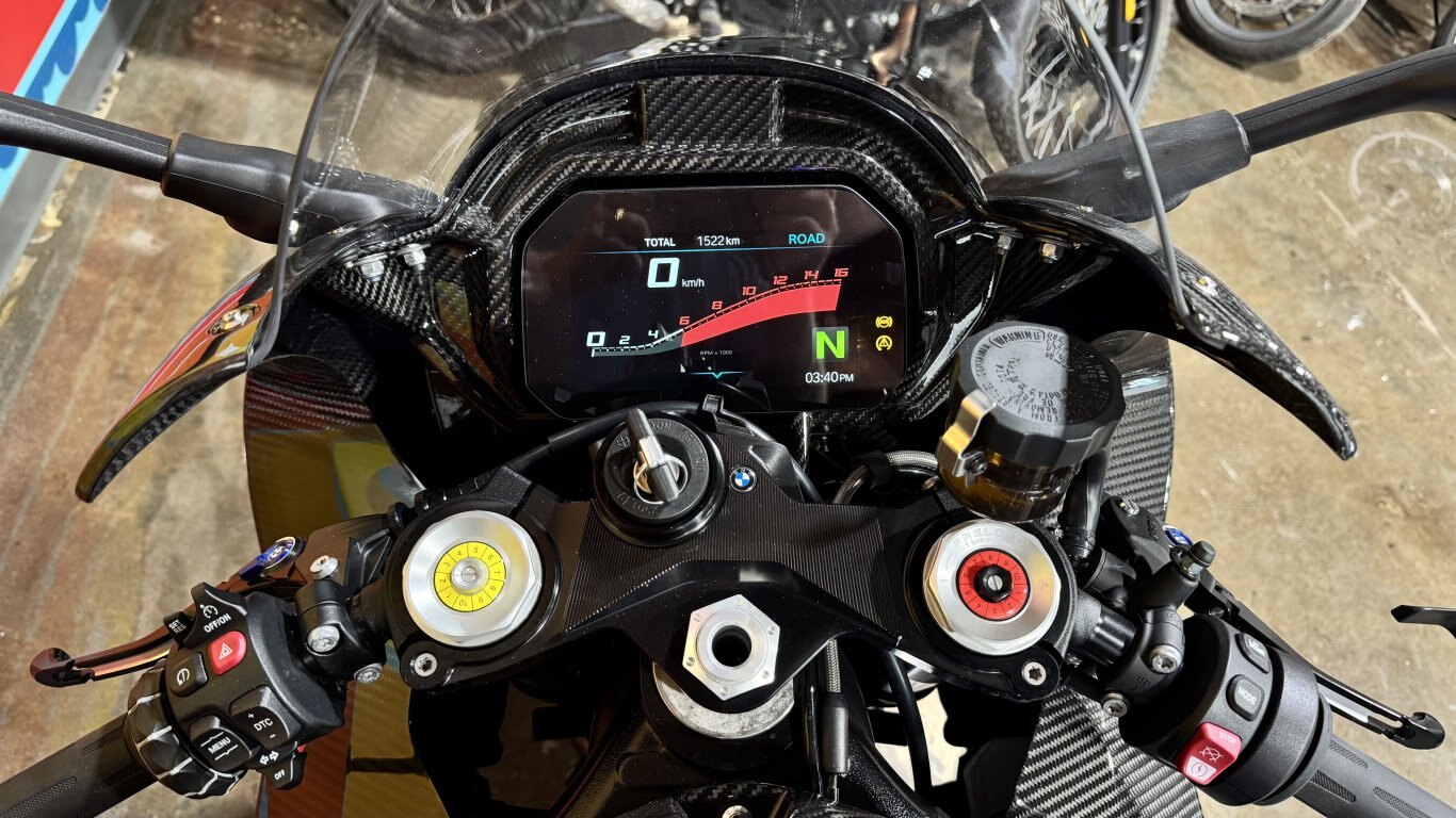 2023 BMW M1000RR M package competition