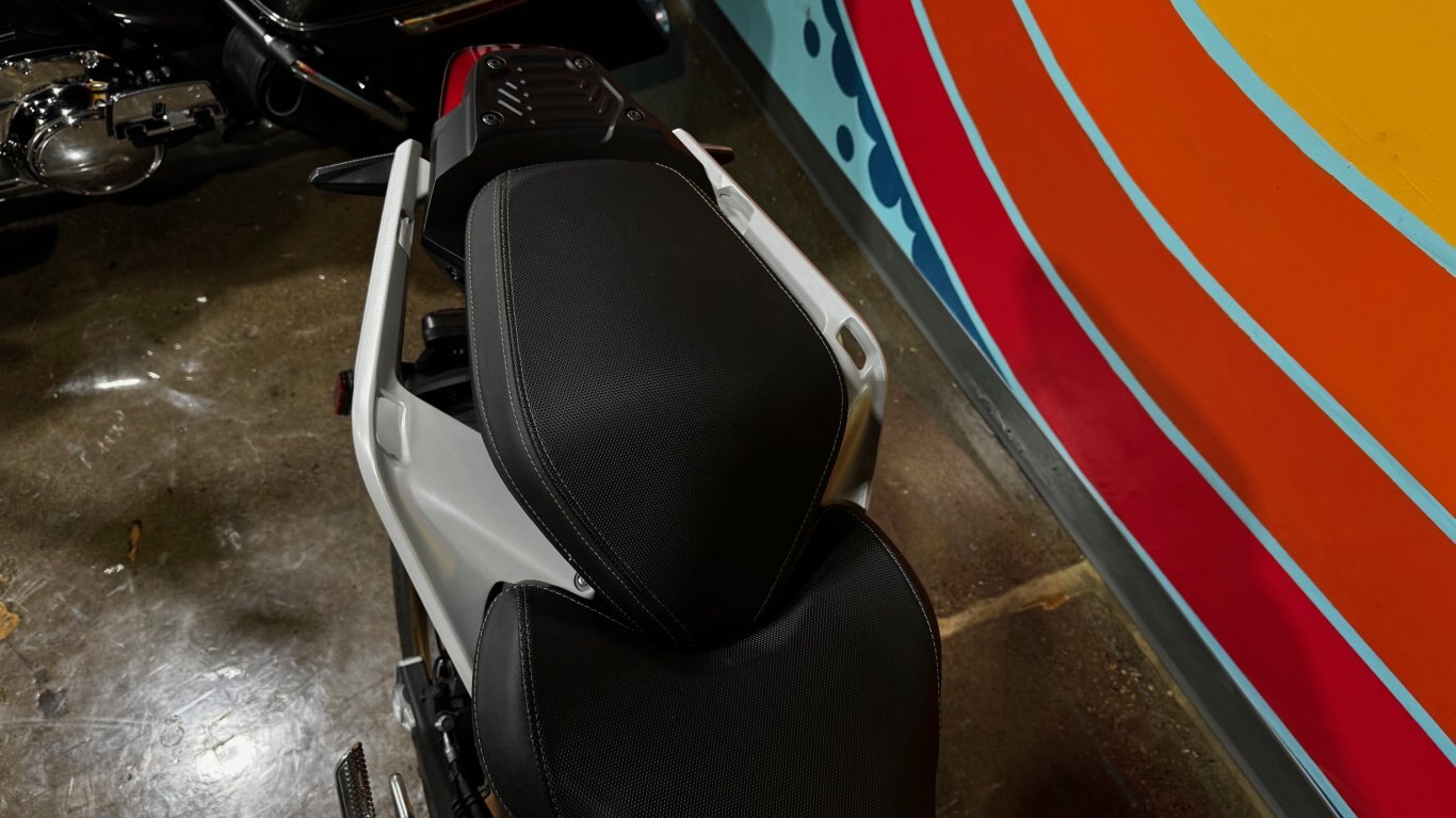 2025 Zero Motorcycles SR/S