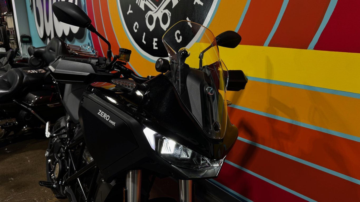 2025 Zero DSR/X Black Effect