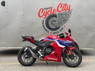 2025 Honda Cbr500R w/ ABS