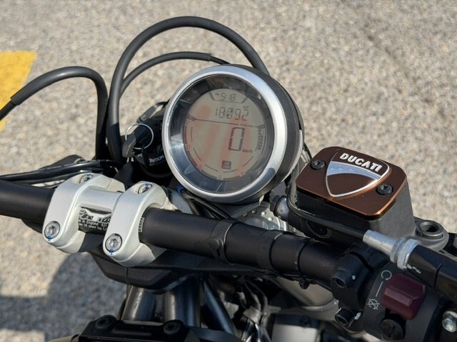 2015 Ducati Scrambler 800