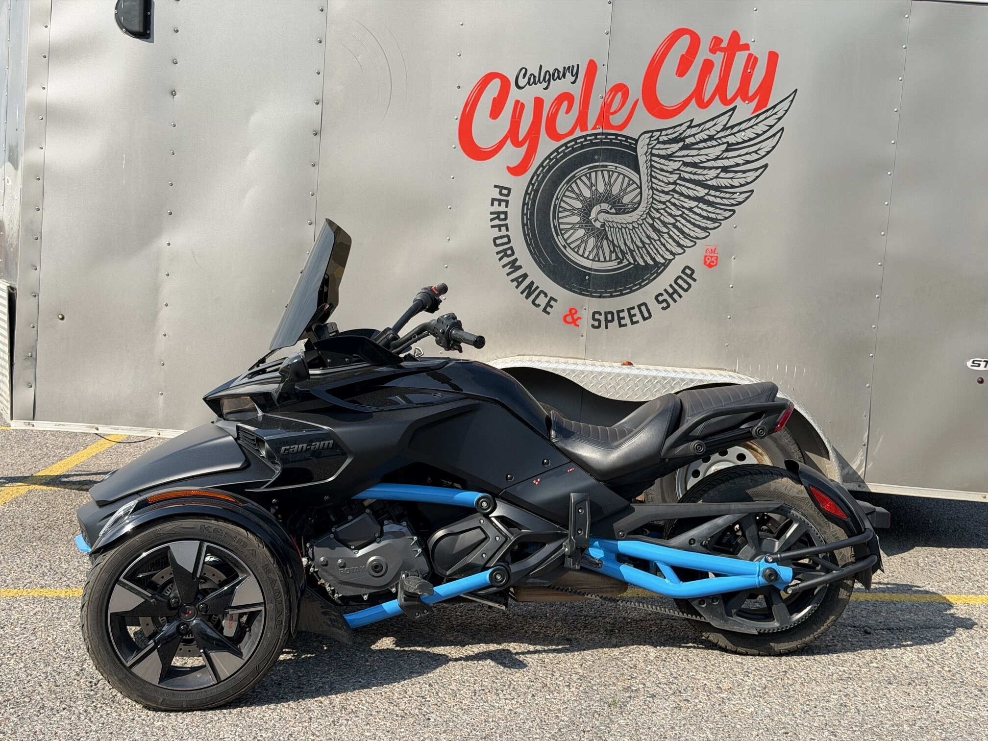 2023 Can am Spyder 2up Semi Auto
