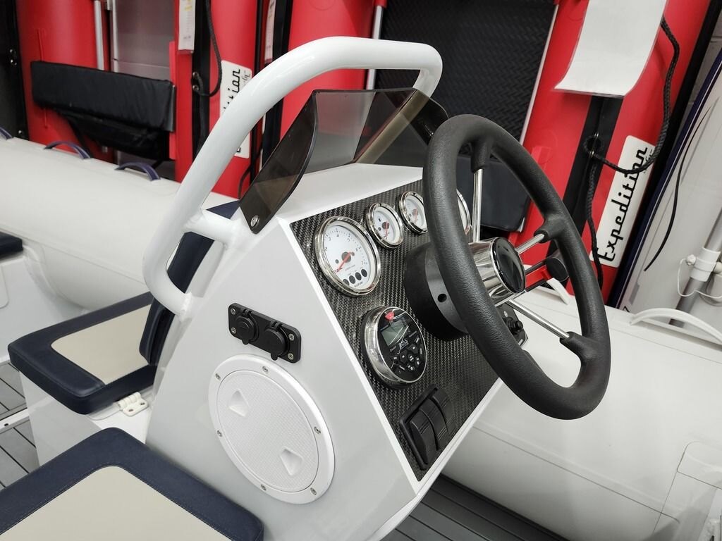 2025 Great Lakes Inflatable Boats GL420DL