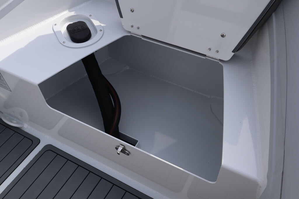 2025 Great Lakes Inflatable Boats ST650M