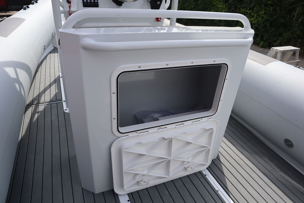 2025 Great Lakes Inflatable Boats ST650M