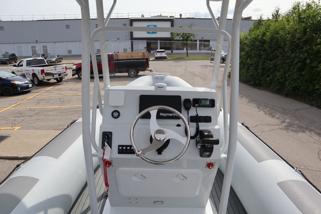 2025 Great Lakes Inflatable Boats ST650M