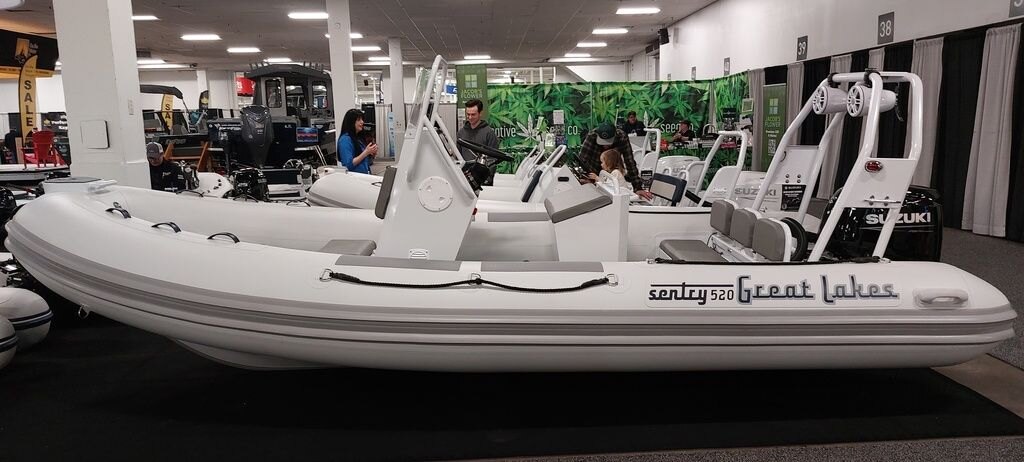 2024 Great Lakes Inflatable Boats ST520M