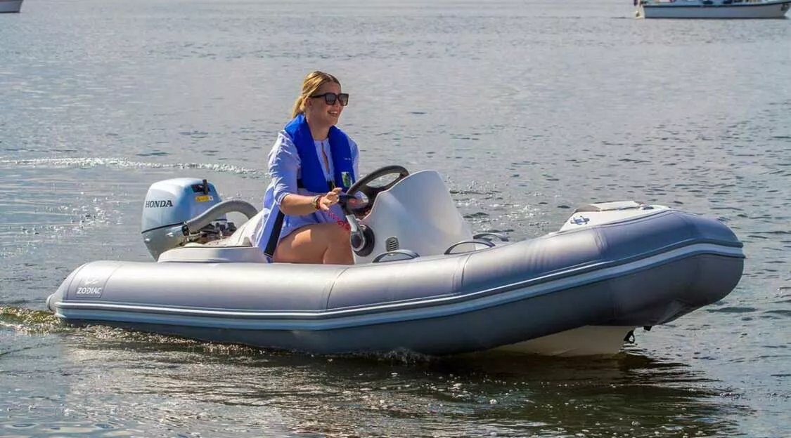 2025 Zodiac YACHTLINE 360