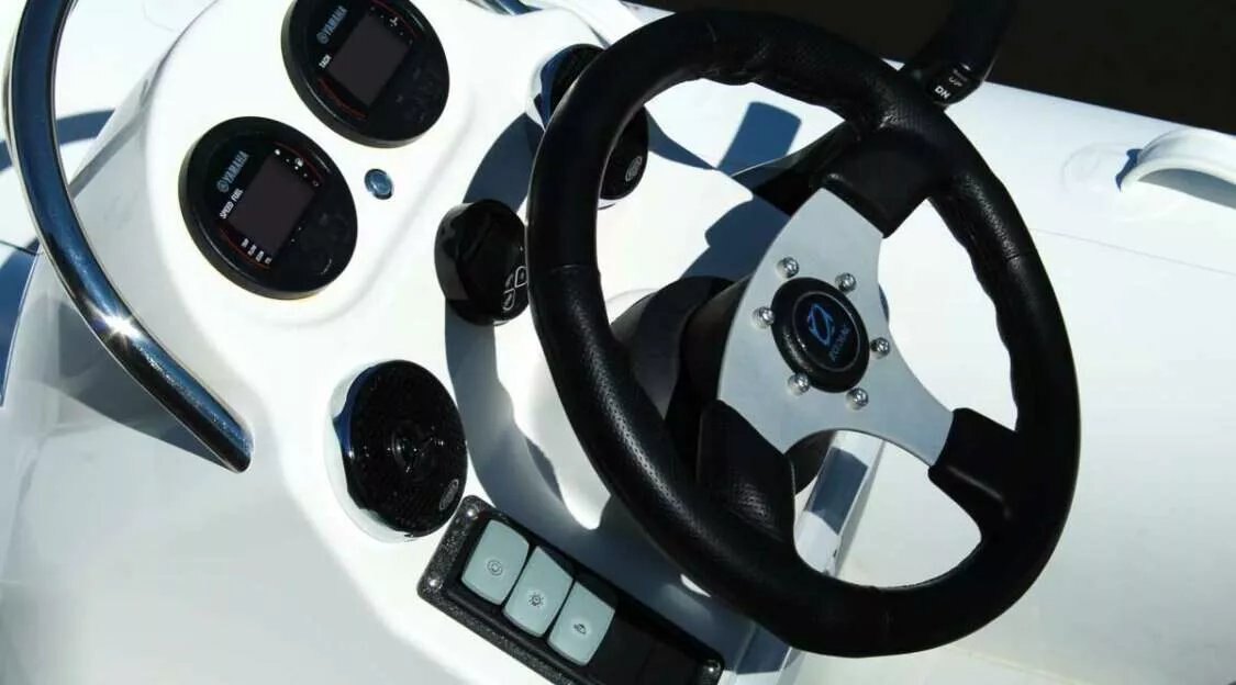 2025 Zodiac YACHTLINE 440