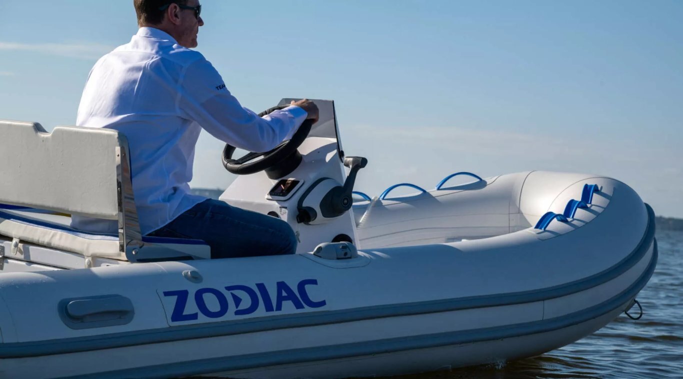 2025 Zodiac TENDERS Nomad RIB Alu