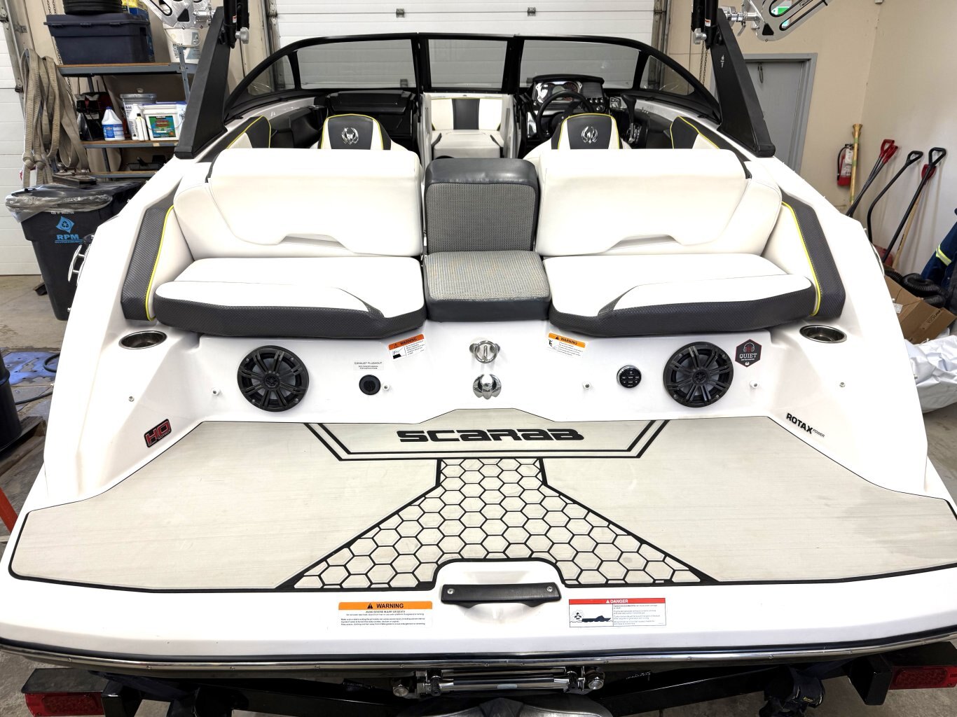 2019 Scarab 195 ID Wake Edition