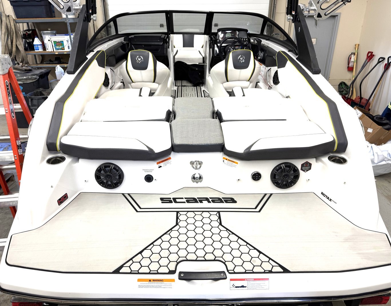 2019 Scarab 195 ID Wake Edition