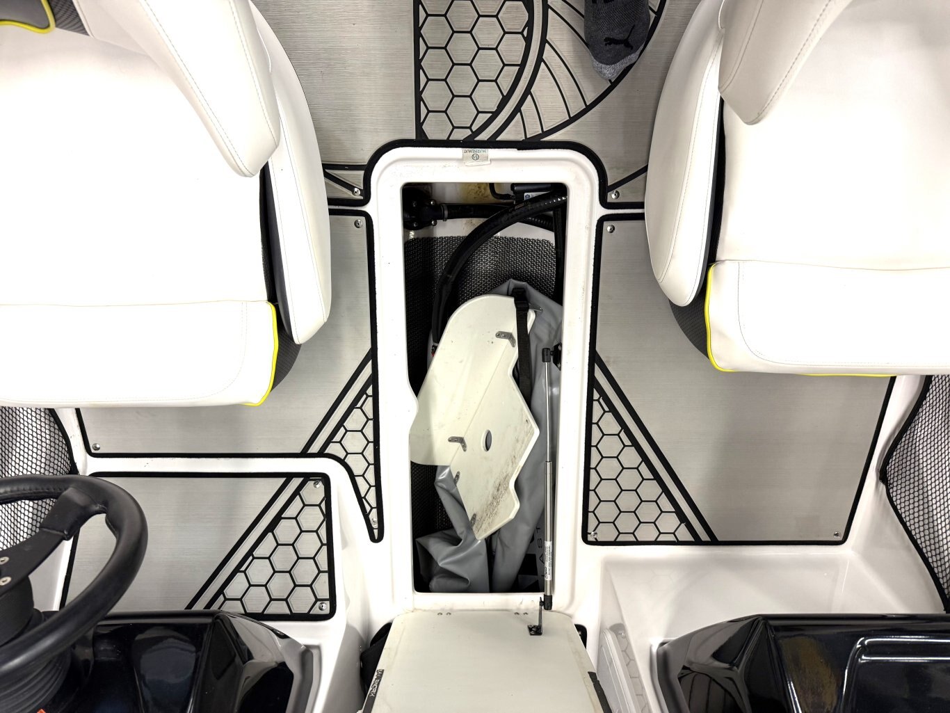 2019 Scarab 195 ID Wake Edition