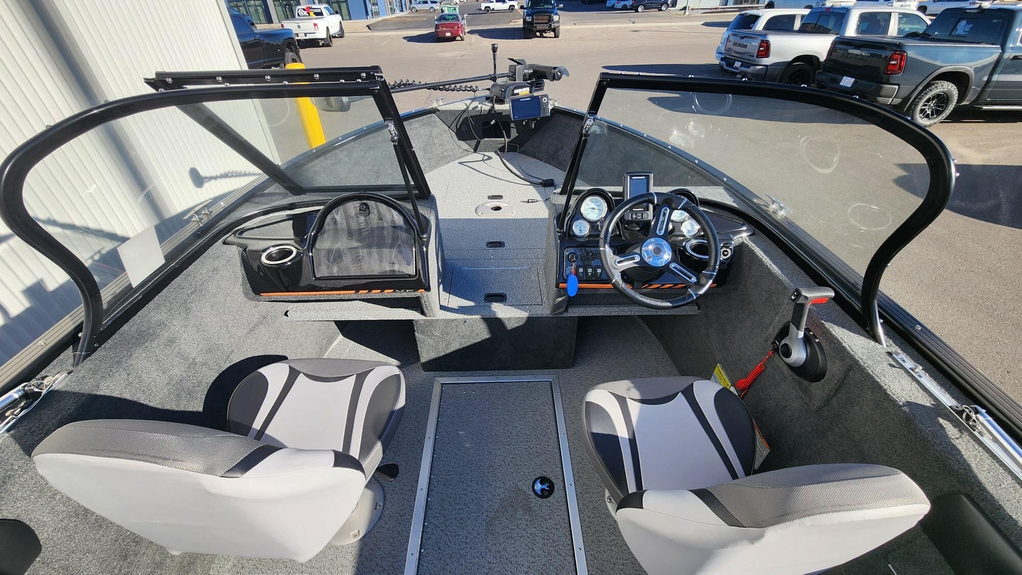 2025 Legend XF 18 ENJOY NOW PAY LATER