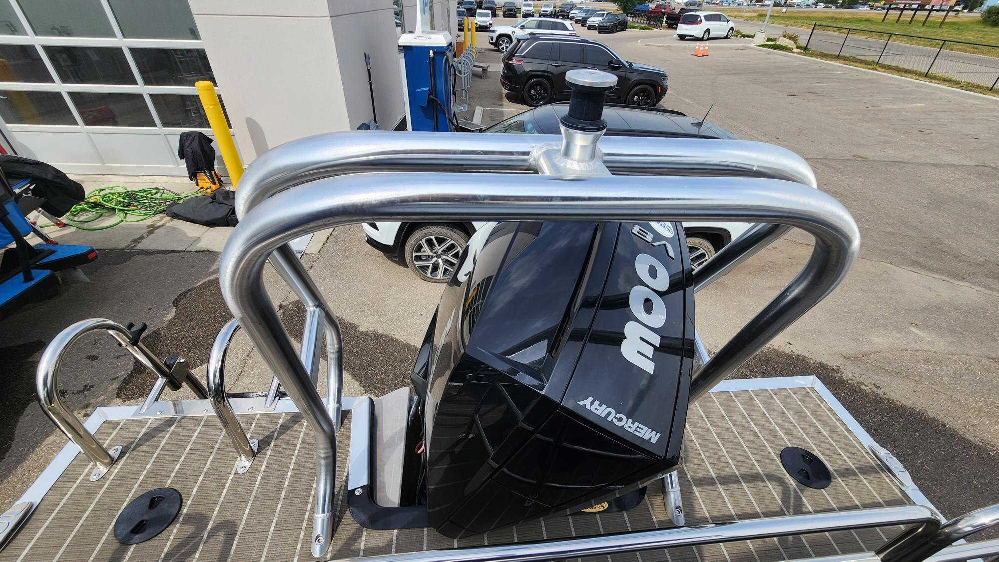 2023 BENTLEY PONTOONS ELITE 253 SWINGBACK DUAL CAPTAIN ENJOY NOW PAY LATER