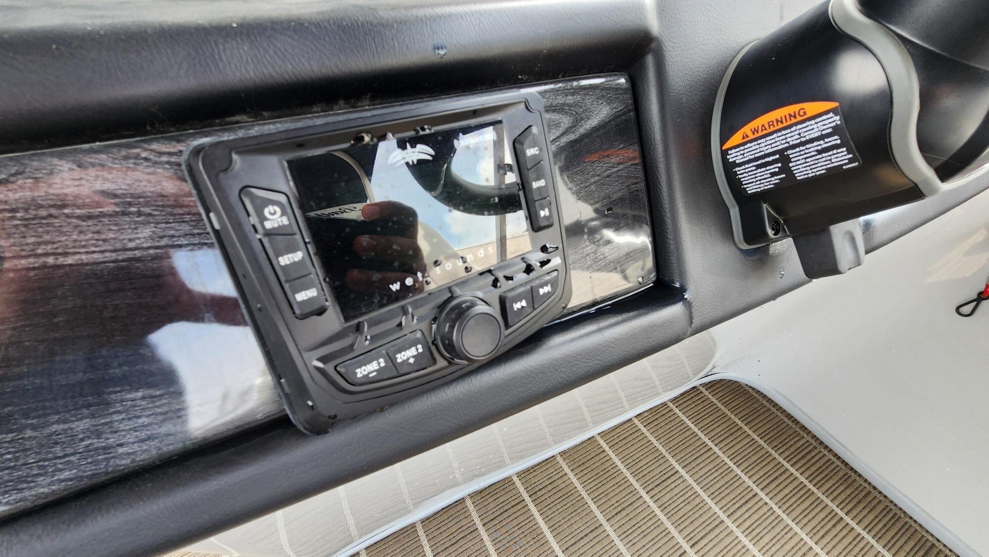 2023 BENTLEY PONTOONS ELITE 253 SWINGBACK DUAL CAPTAIN ENJOY NOW PAY LATER