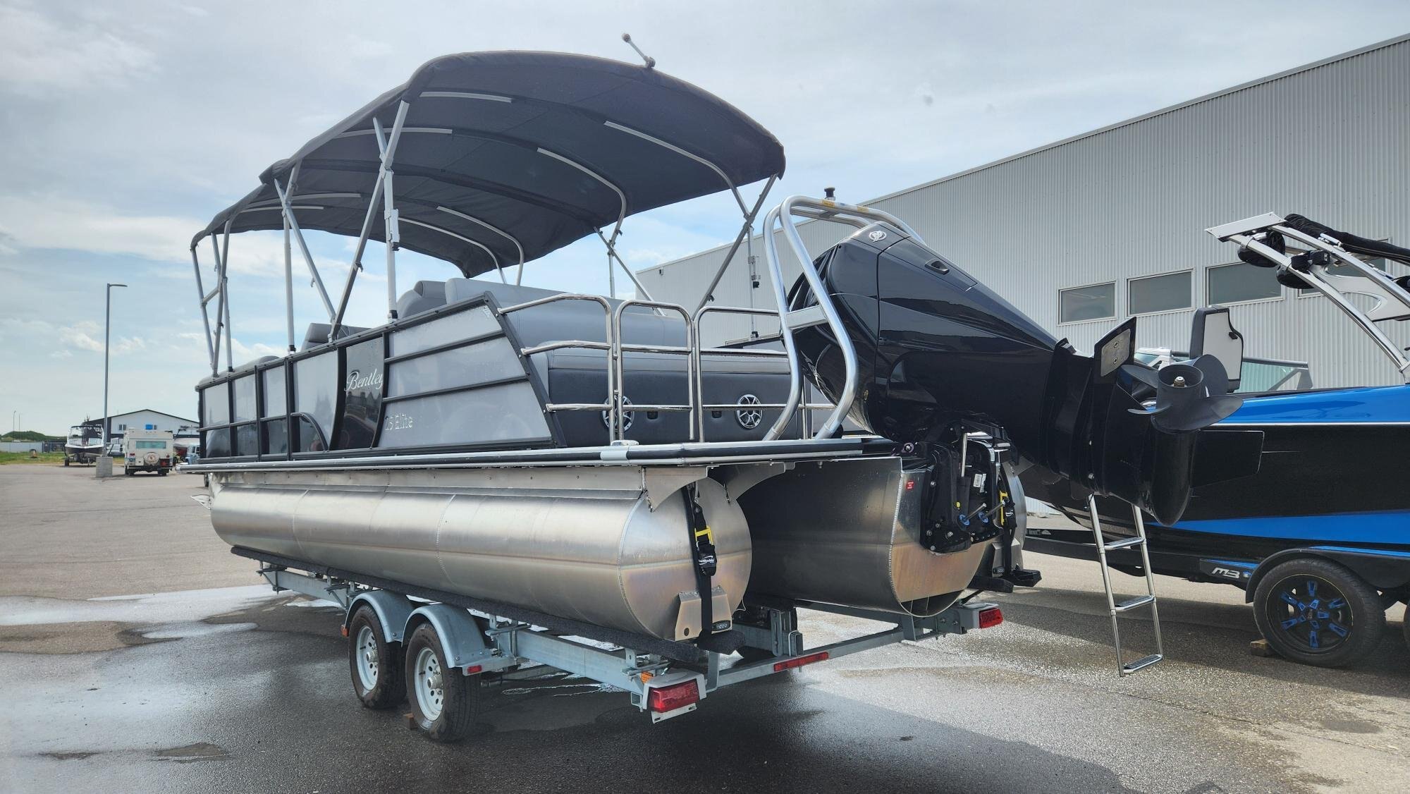 2023 BENTLEY PONTOONS ELITE 253 SWINGBACK DUAL CAPTAIN ENJOY NOW PAY LATER