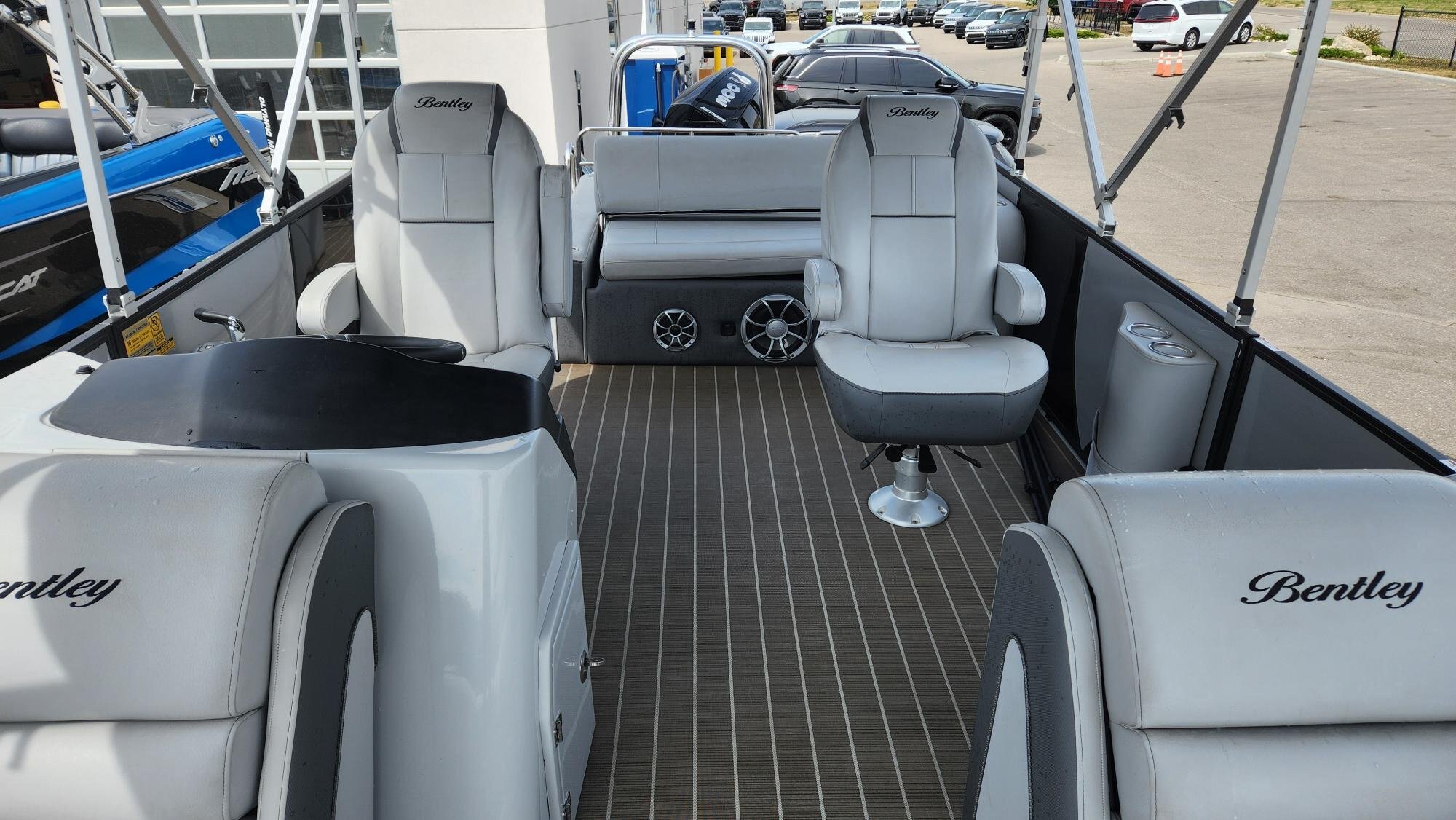 2023 BENTLEY PONTOONS ELITE 253 SWINGBACK DUAL CAPTAIN ENJOY NOW PAY LATER