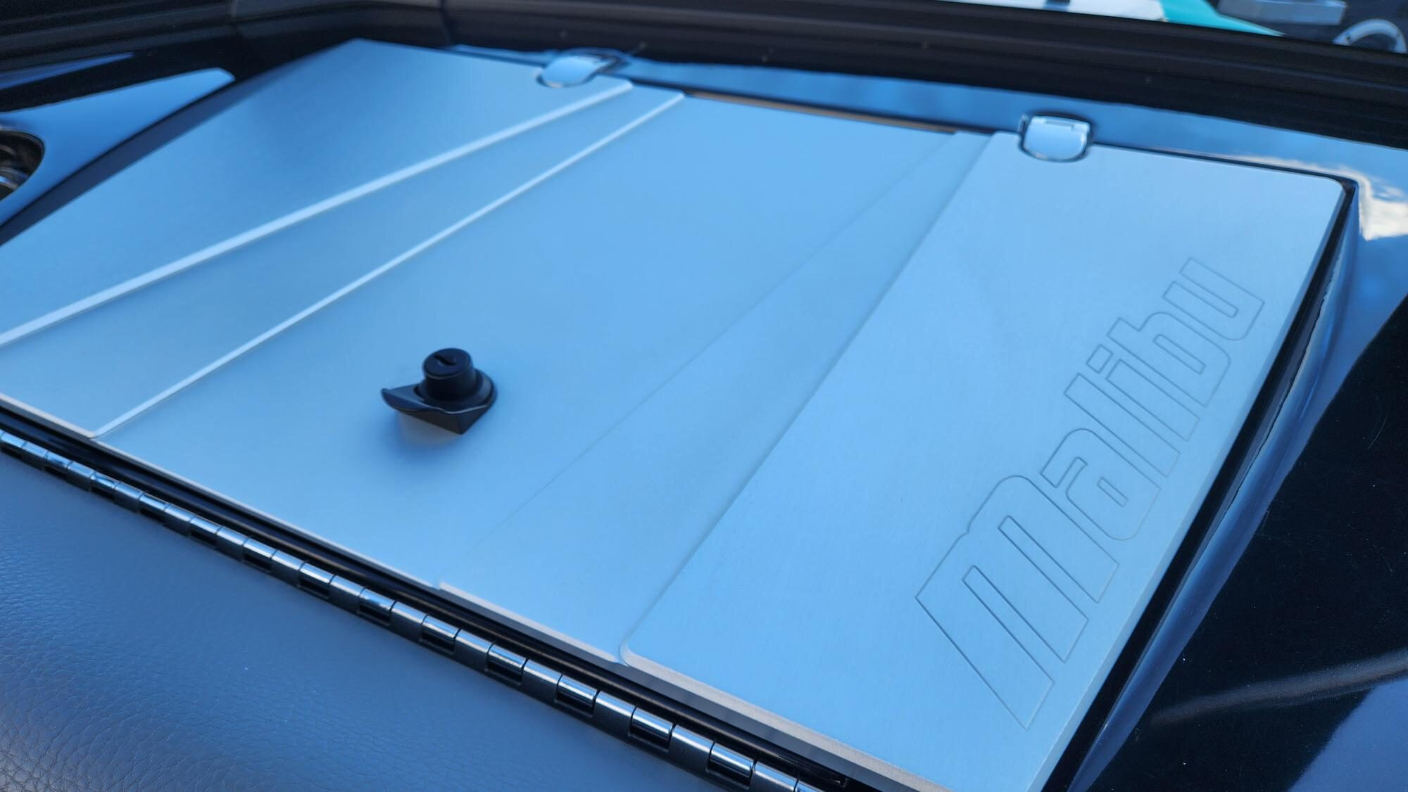 2021 Malibu Wakesetter 22LSV