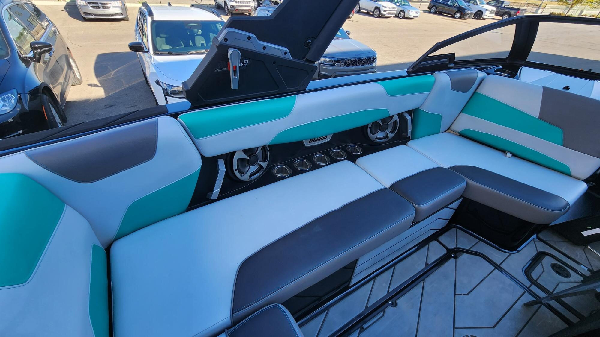 2021 Malibu Wakesetter 22LSV