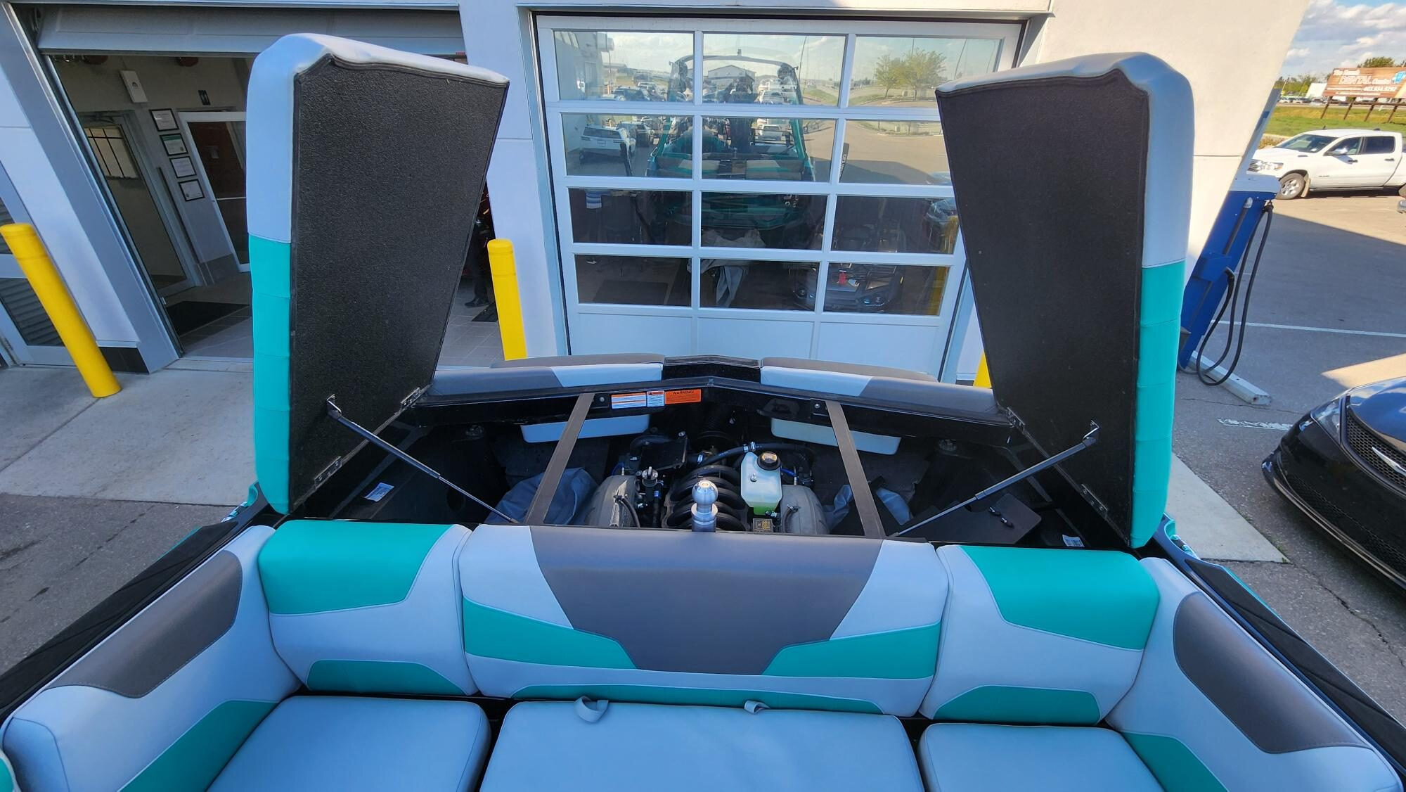 2021 Malibu Wakesetter 22LSV