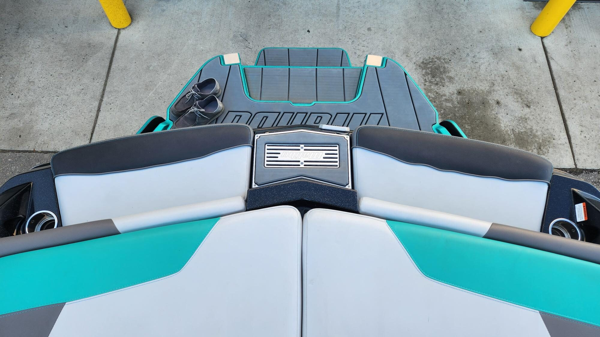 2021 Malibu Wakesetter 22LSV