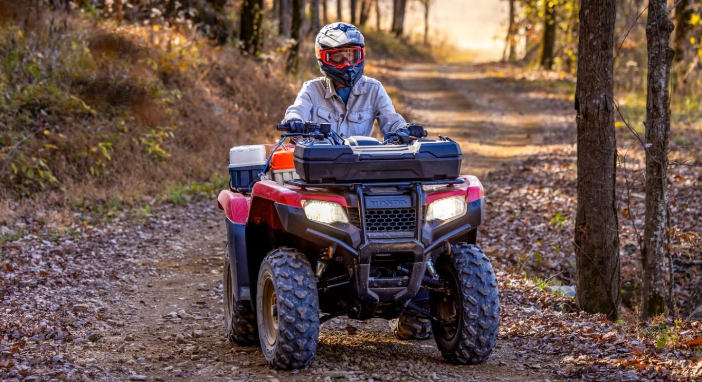 2026 Honda Rancher TRX420 Manual Shift Black Forest Green