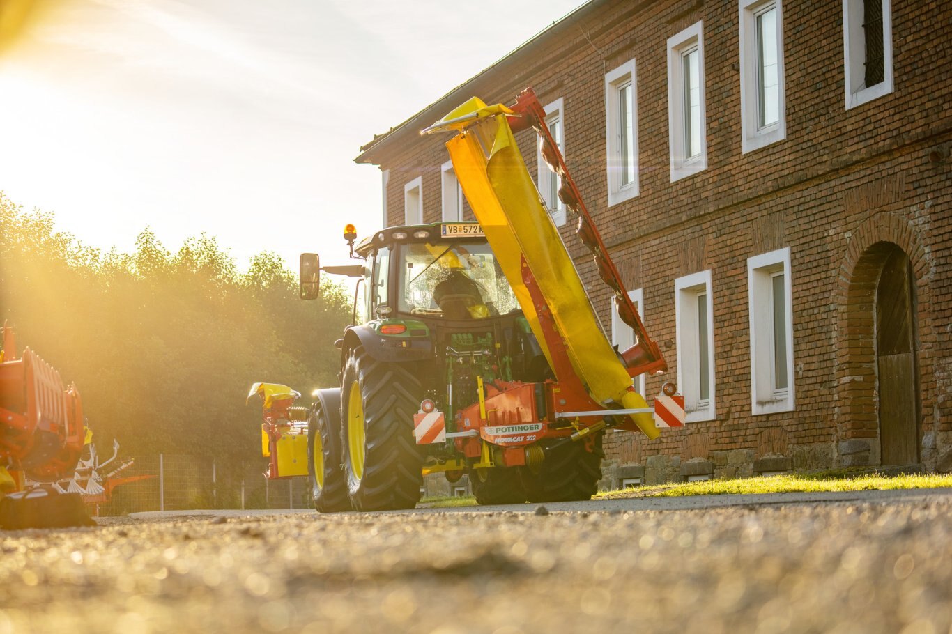 Poettinger Novacat 402 ED