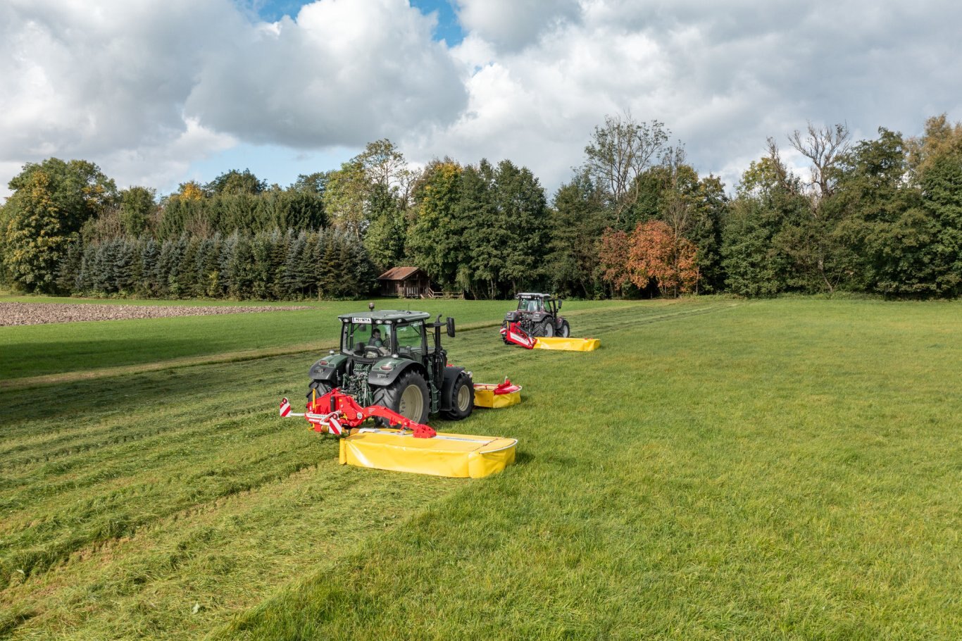 Poettinger Novacat 402 ED