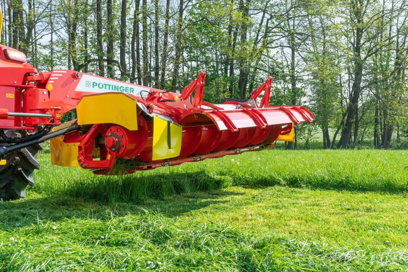 Poettinger Novacat 402 ED