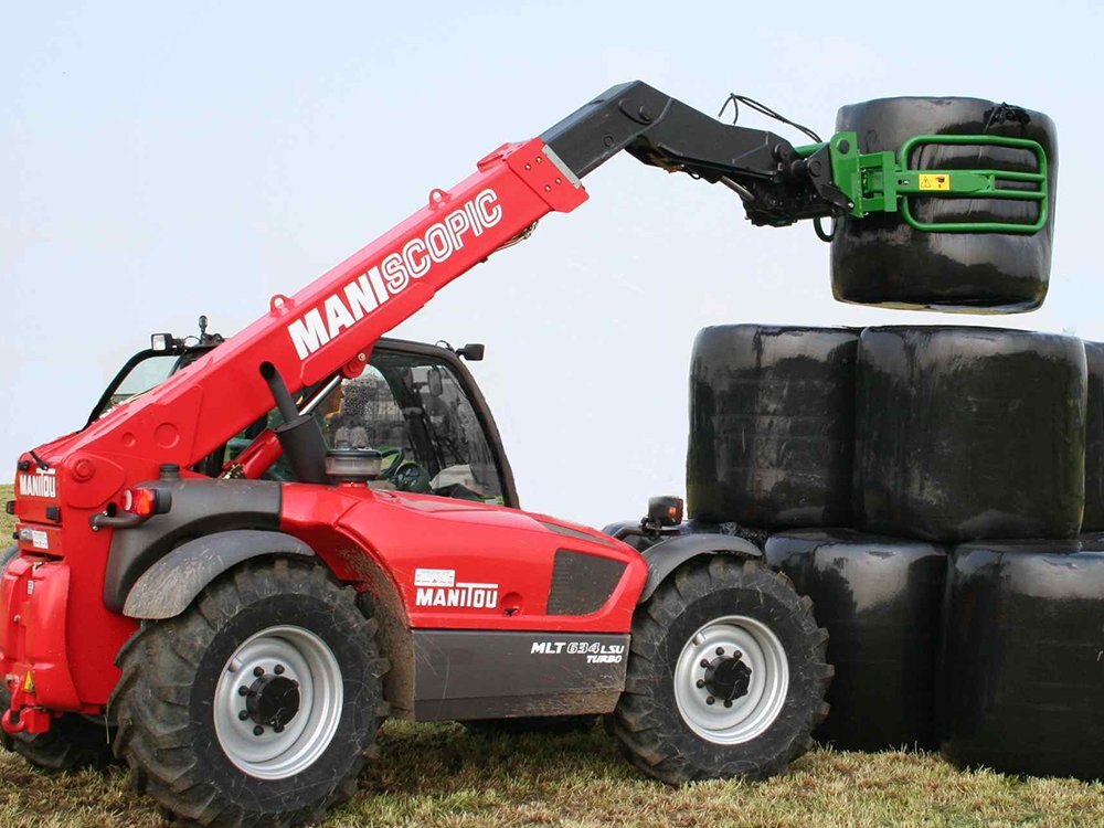 2025 McHale R5 Round Bale Handler