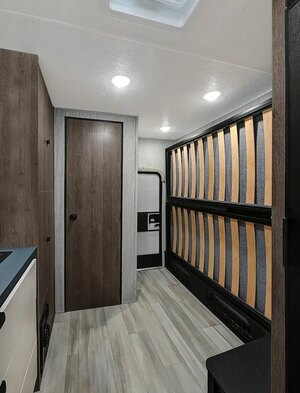 2025 Coachmen Cross Trail Class C Motorhomes 22XG