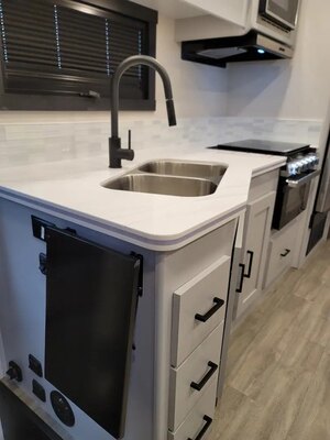 2025 Coachmen Pursuit Class A Motorhomes 31TS