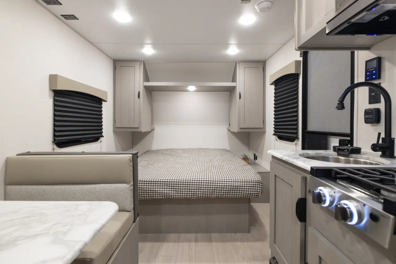 2027 Coachmen Clipper 3K Series 17FQ