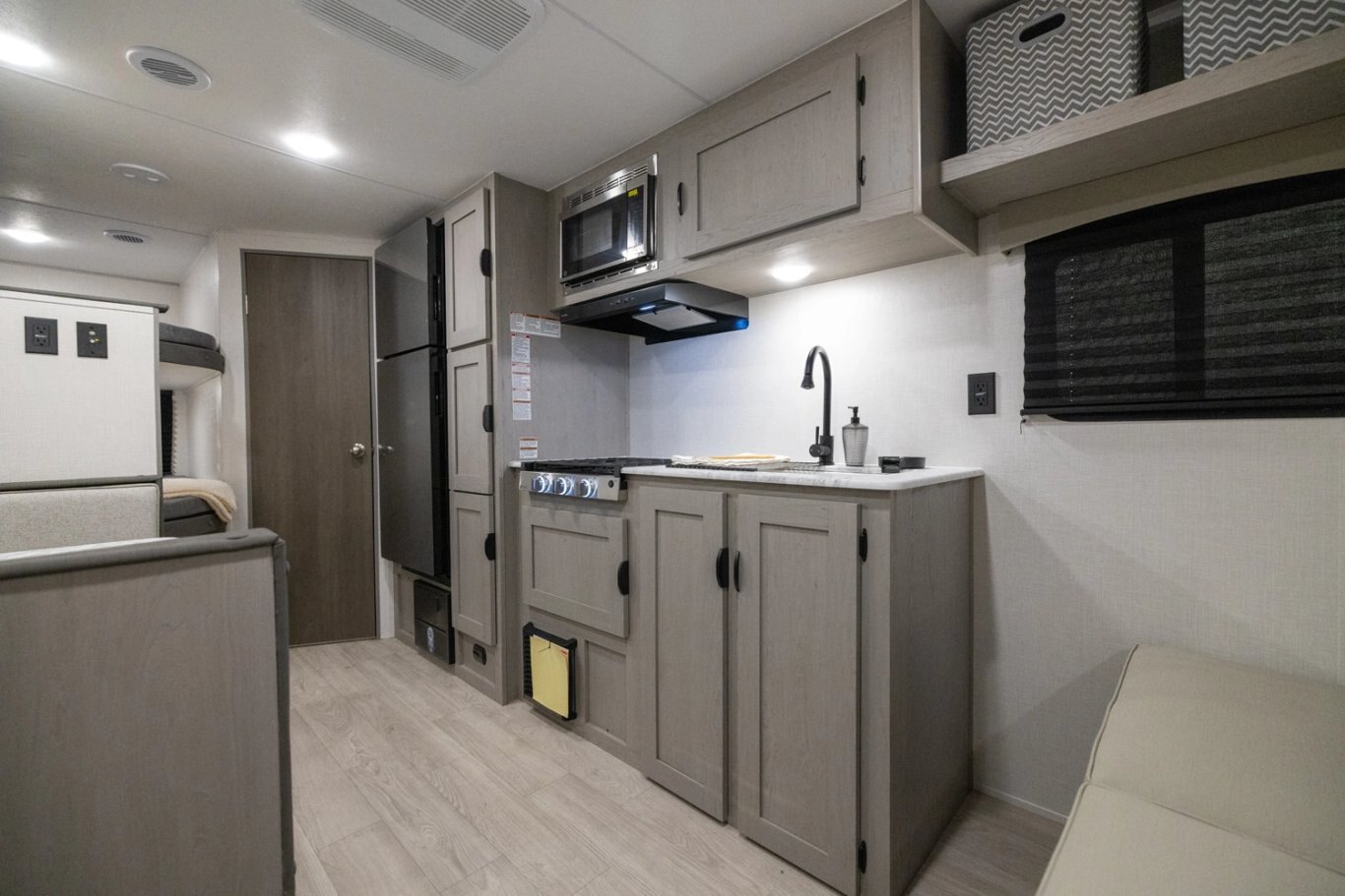 2027 Coachmen Clipper 5K Series 26BH