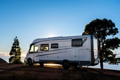Class A vs Class C Motorhome: Which Is Right for You? (Ontario Buyer's Guide)