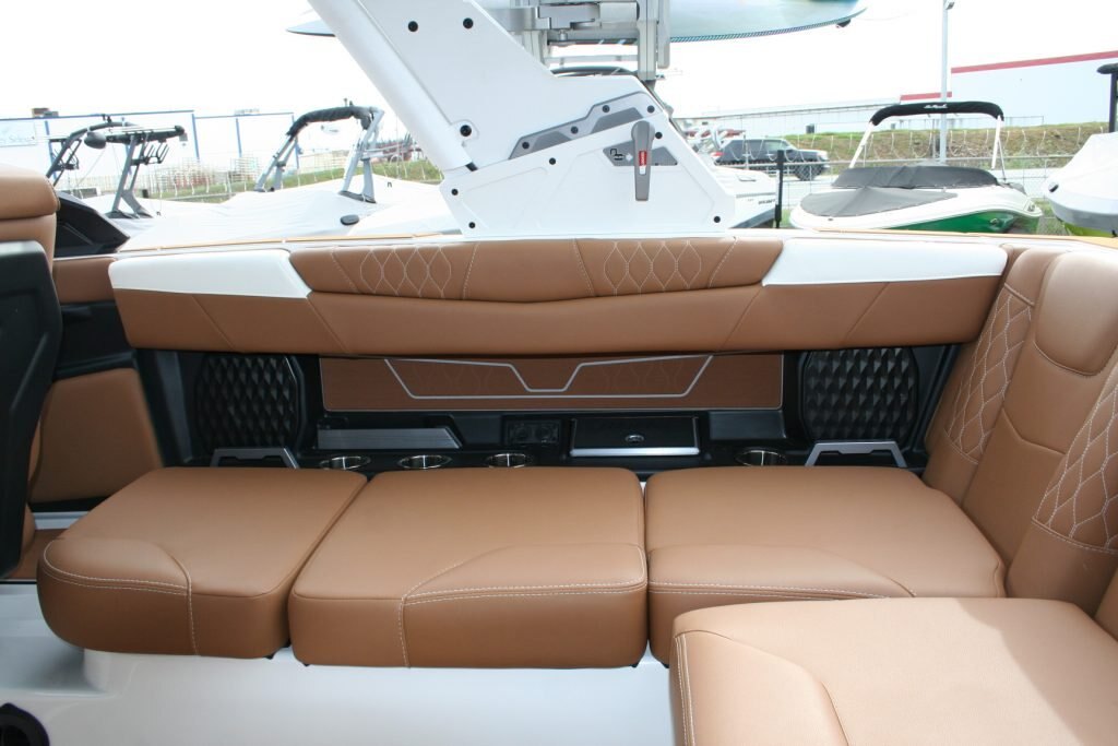 2024 Malibu M220 ***NO PAYMENTS UNITL APRIL WITH FREE STORAGE***