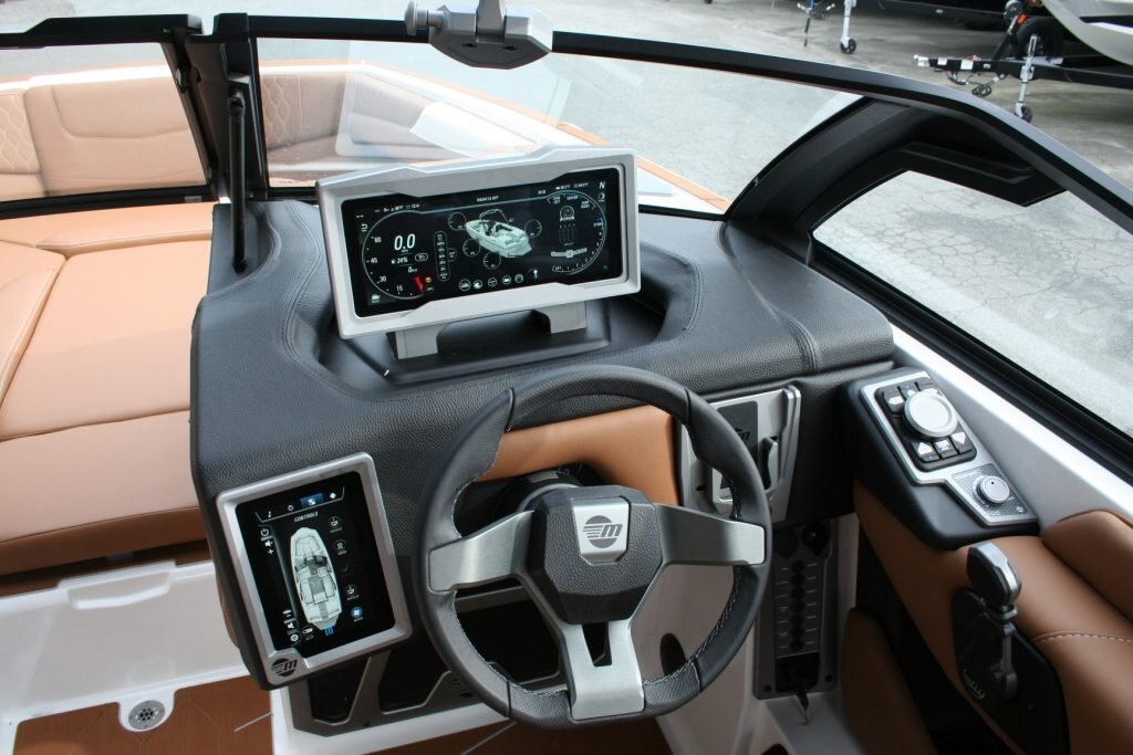 2024 Malibu M220 ***NO PAYMENTS UNITL APRIL WITH FREE STORAGE***