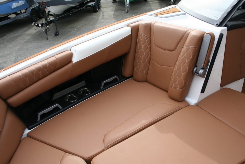 2024 Malibu M220 ***NO PAYMENTS UNITL APRIL WITH FREE STORAGE***