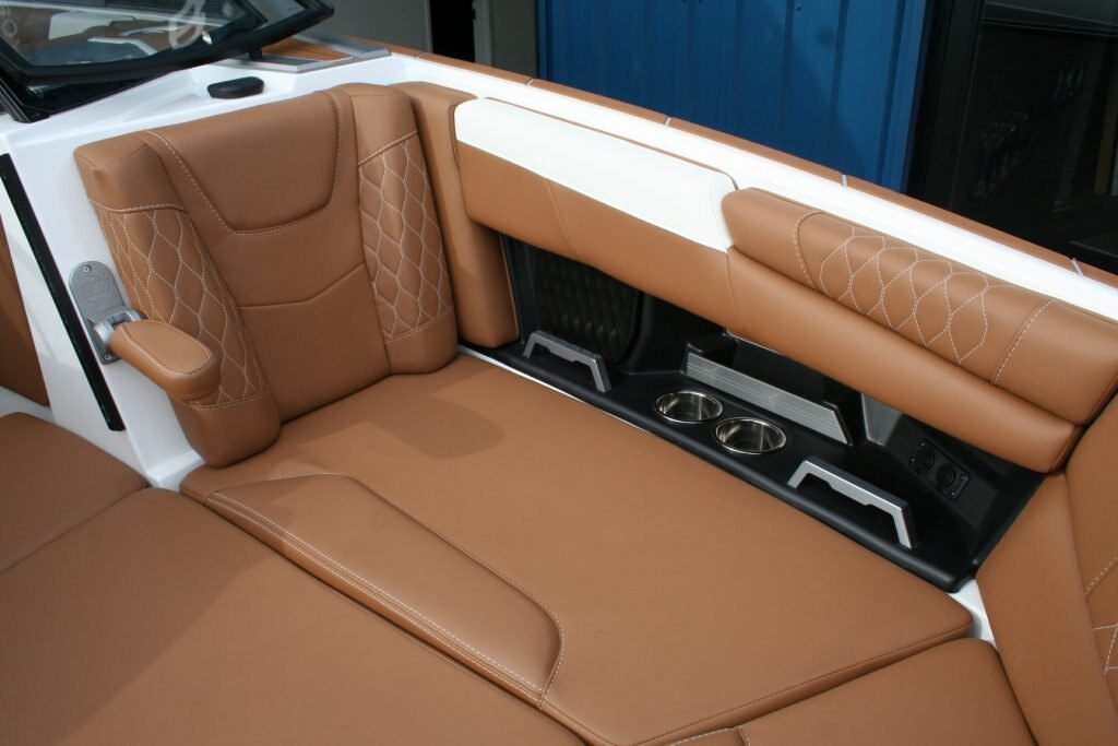 2024 Malibu M220 ***NO PAYMENTS UNITL APRIL WITH FREE STORAGE***